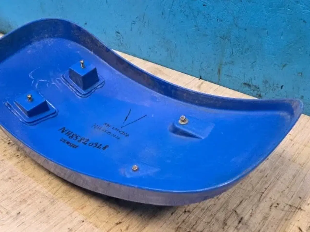 Billede 3 - New Holland LM435A Hjulskærm L. 85820328