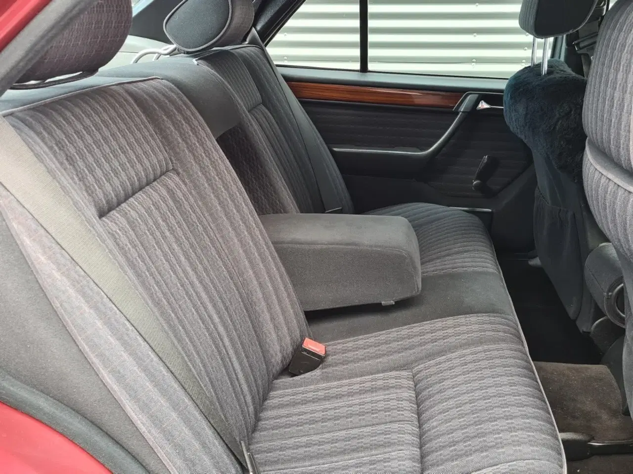 Billede 5 - Mercedes 220 E 2,2 aut.