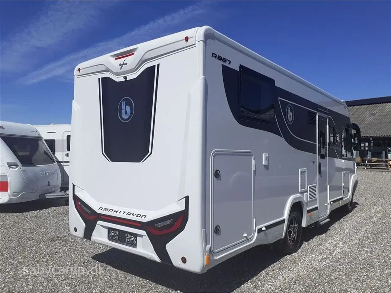 Billede 2 - 2025 - Benimar Amphitryon 967   Top model Fra Benimar med Alde Centralvarme