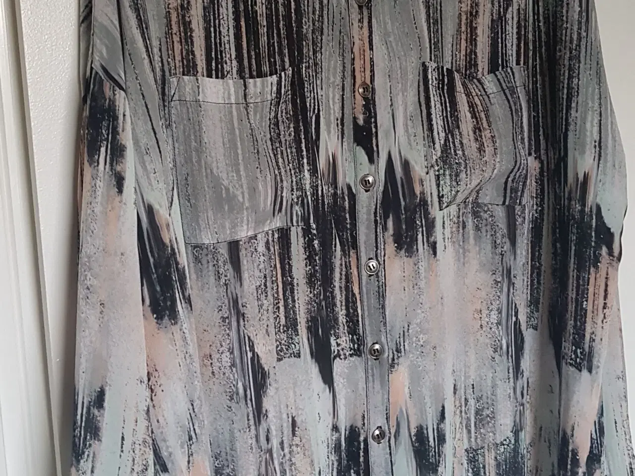 Billede 1 - Karen by Simonsen skjorte str. 44