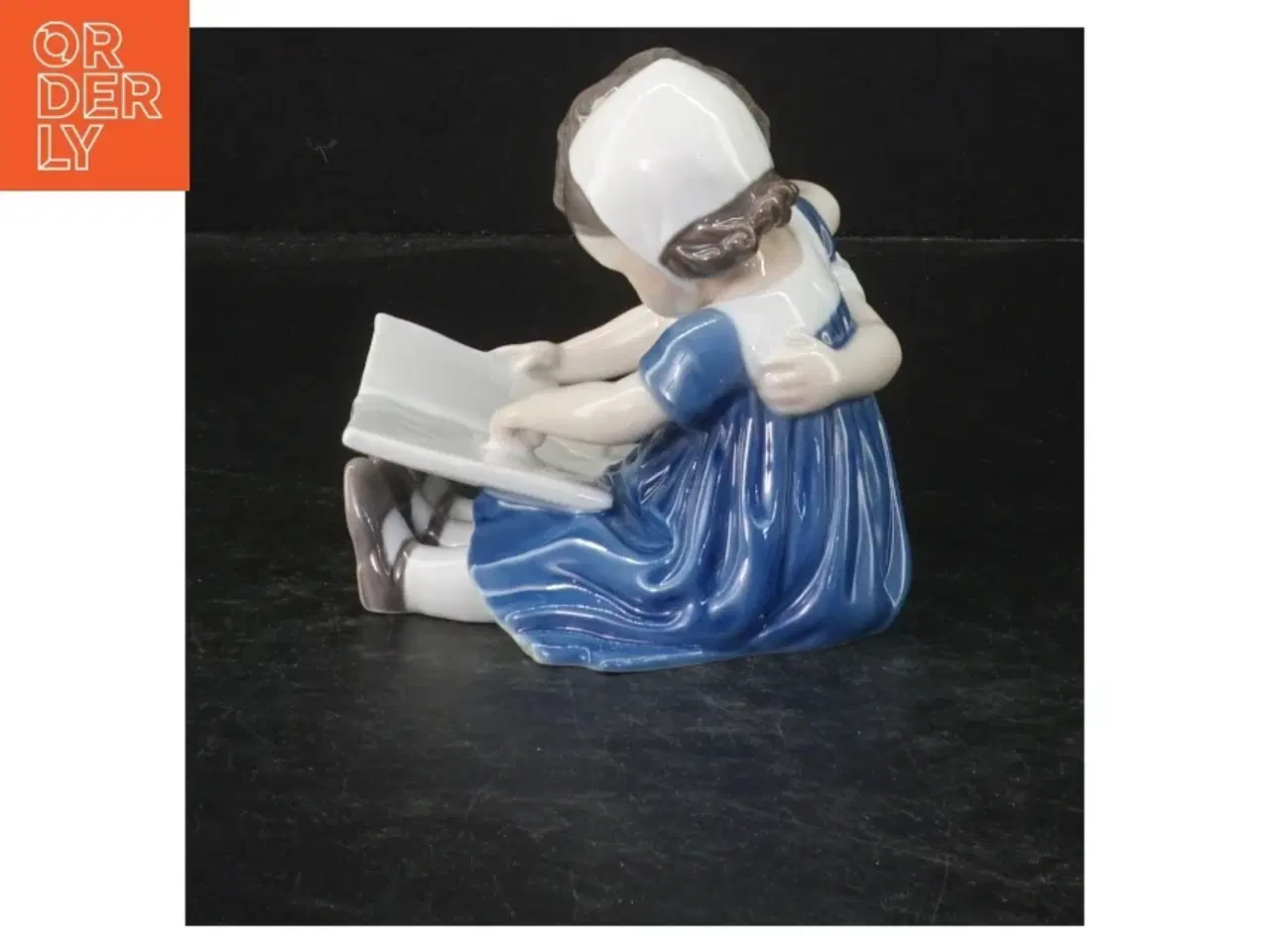 Billede 3 - porcelæns figur af små børn fra B&G (str. 10 cm)