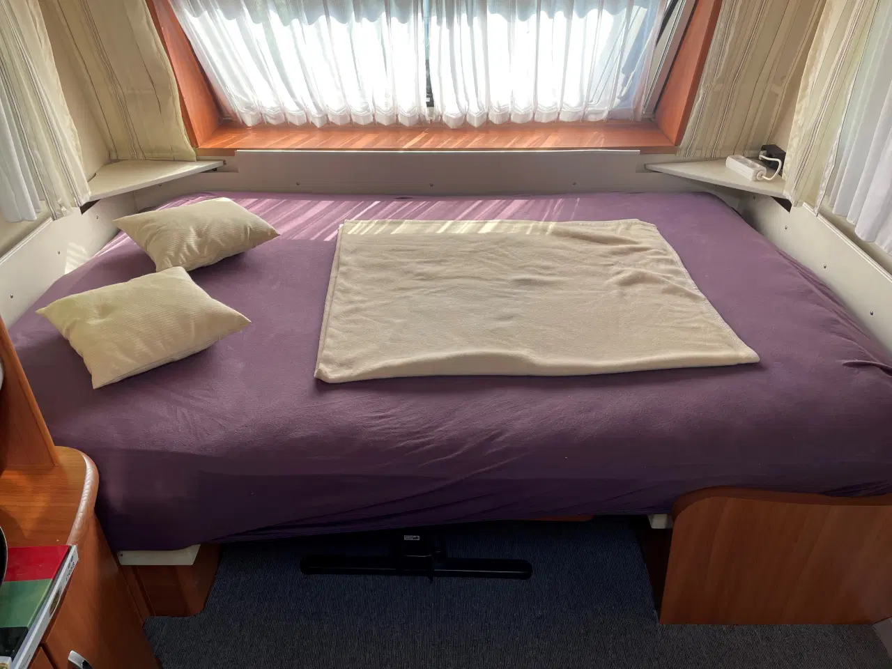 Billede 11 - Campingvogn Hobby 780 WFU 2010 med Vikingtelt fra 