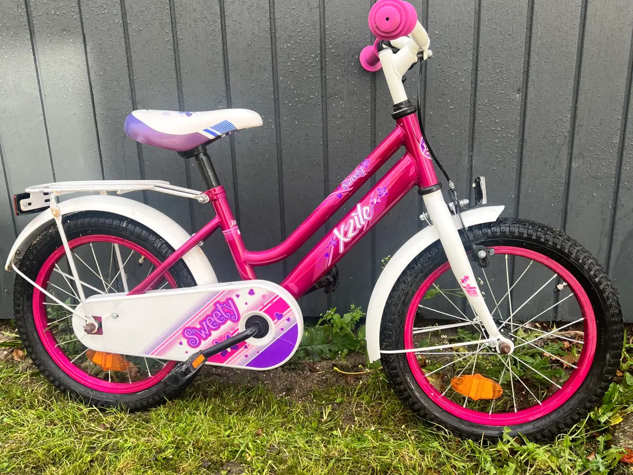 Billede 1 - Pigecykel 16 t