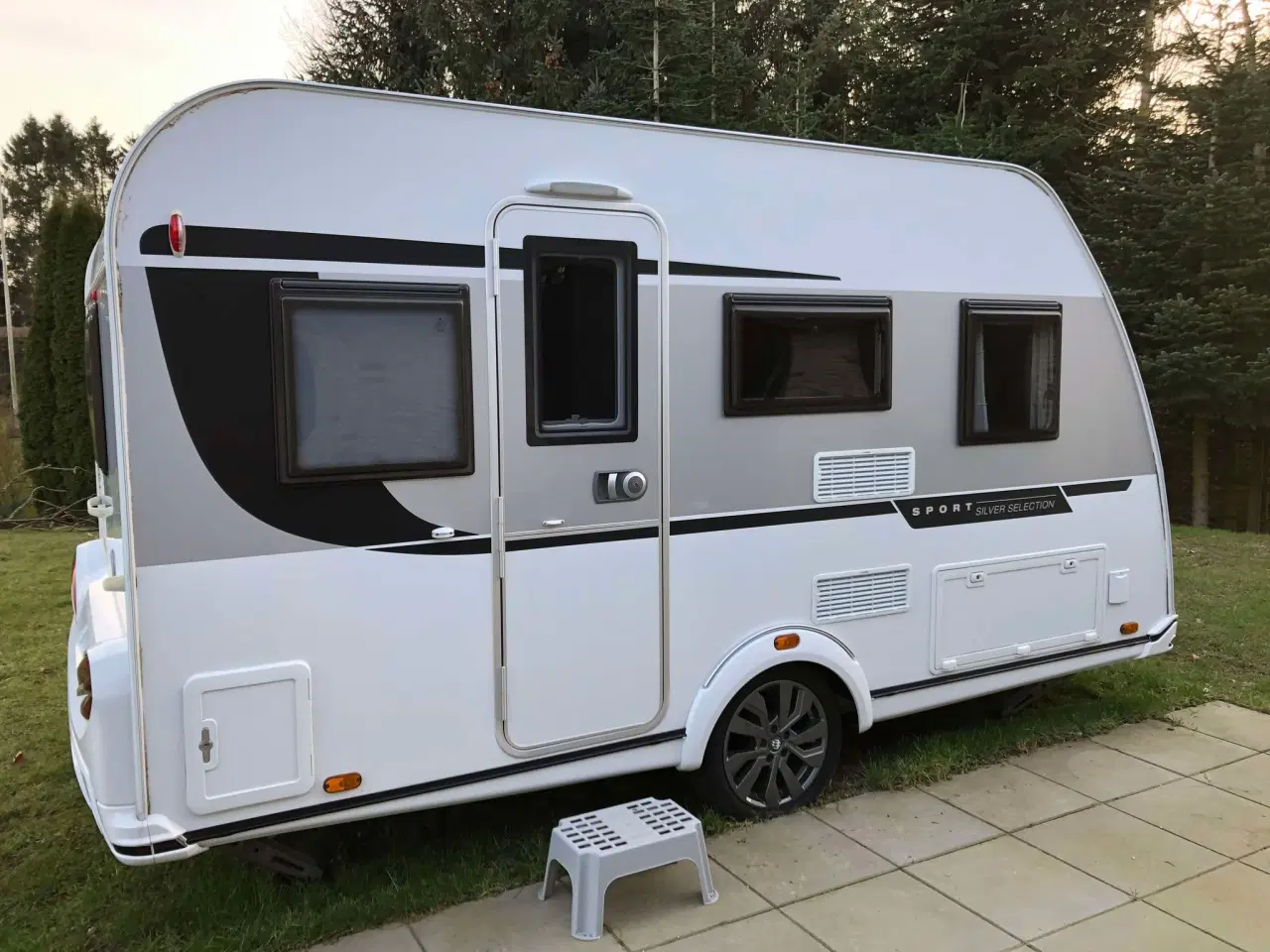 Billede 16 - Campingvogn - Knaus Sport 400 QD Silver Selection