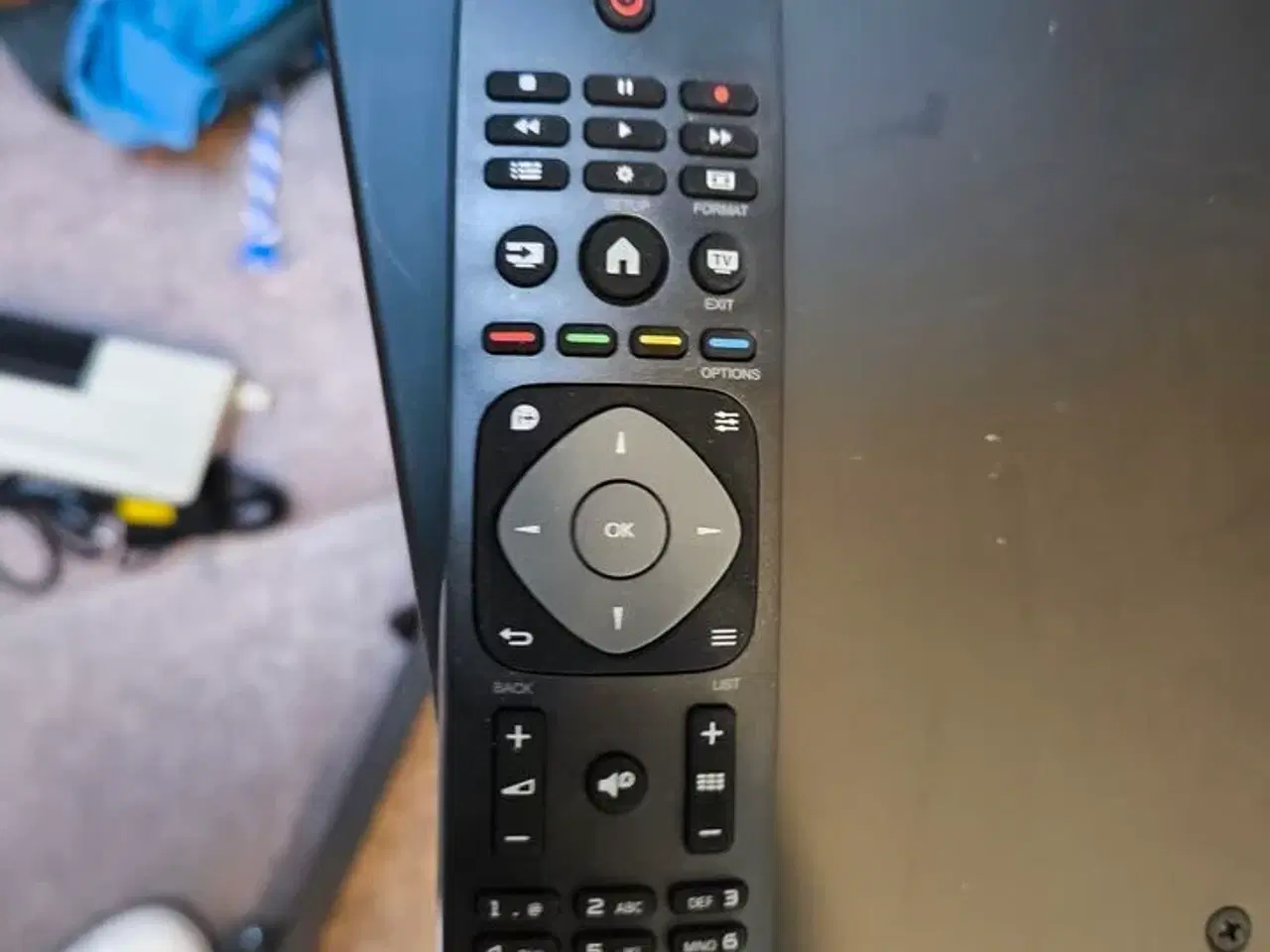 Billede 2 - Fladskærms TV 43" PHILIPS 43PFS5505/12 på stativ