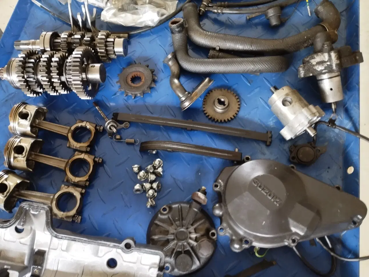 Billede 3 - Reserved. til Suzuki GXSR årg. 88-89.Model. GK73A