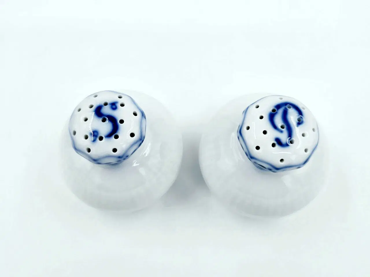 Billede 10 - Prinsesse Salt & Pebersæt 1 sortering Porcelæn 