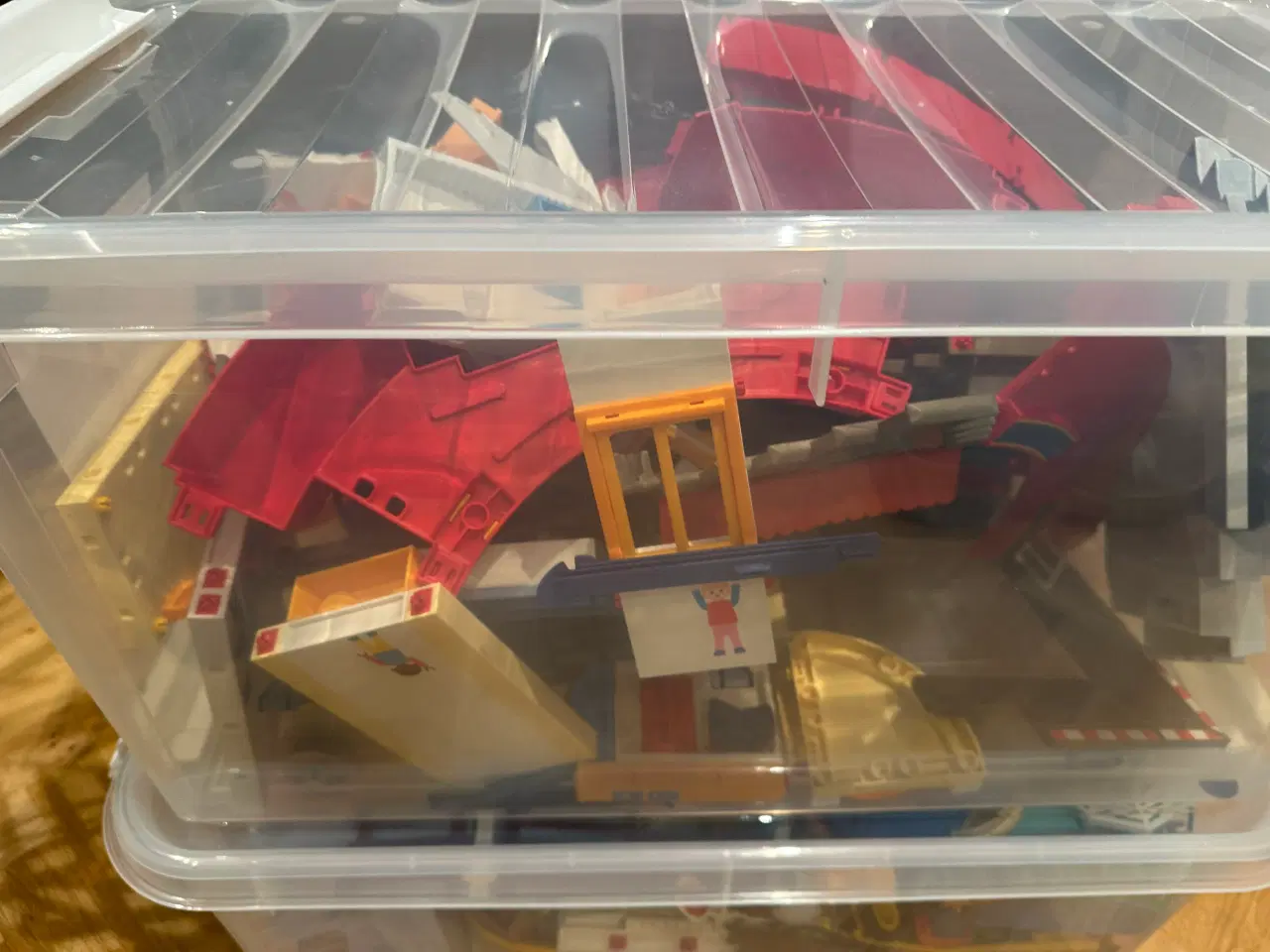 Billede 3 - STORT PARTI PLAYMOBIL