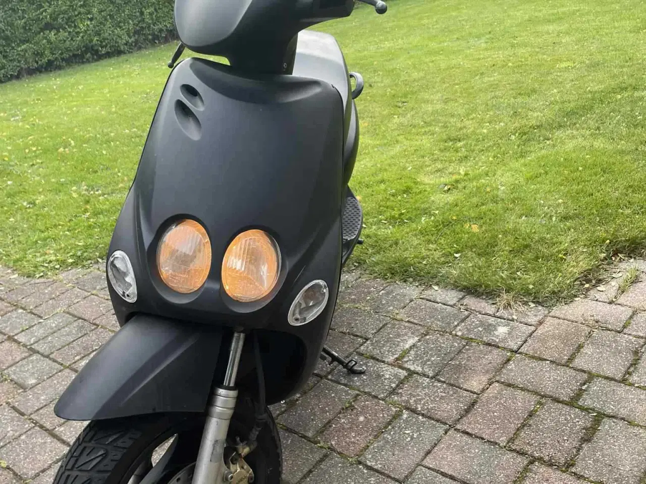 Billede 1 - Neos projekt 30er kører