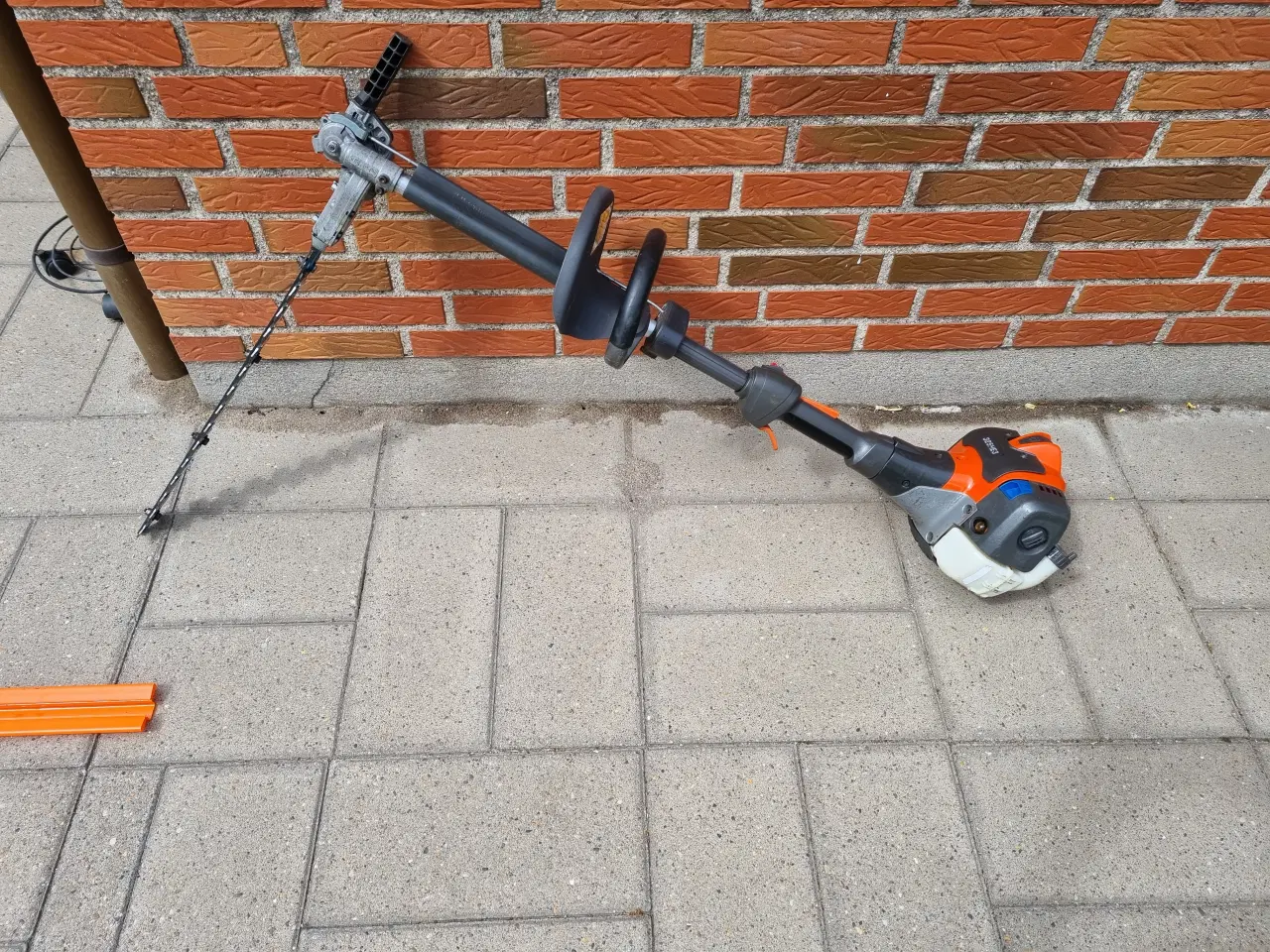 Billede 2 - Husqvarna Stanghækkeklipper