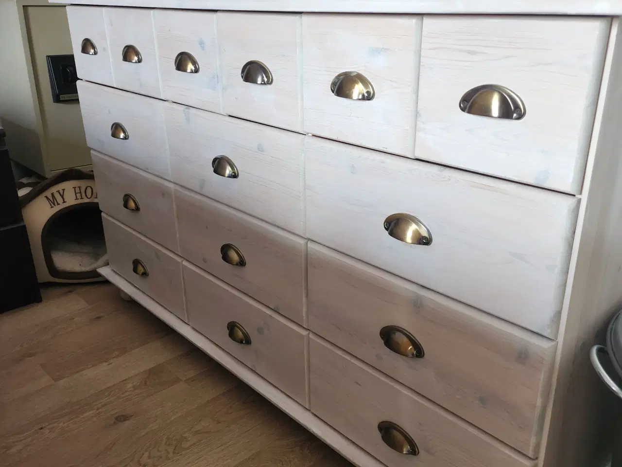 Billede 1 - Kommode, hvid ludbehandlet