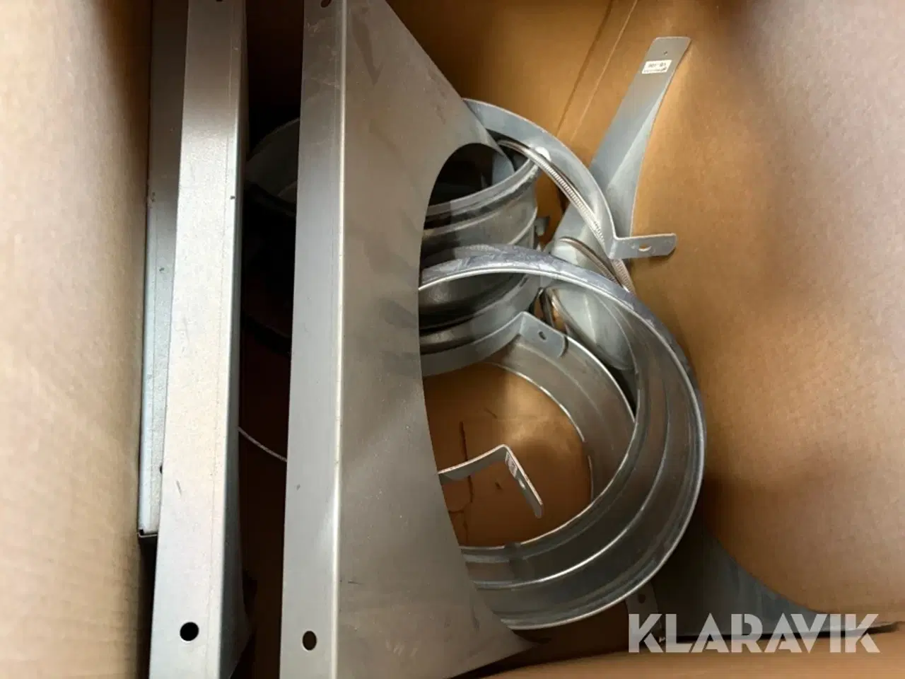 Billede 12 - Ventilationsrør og motor