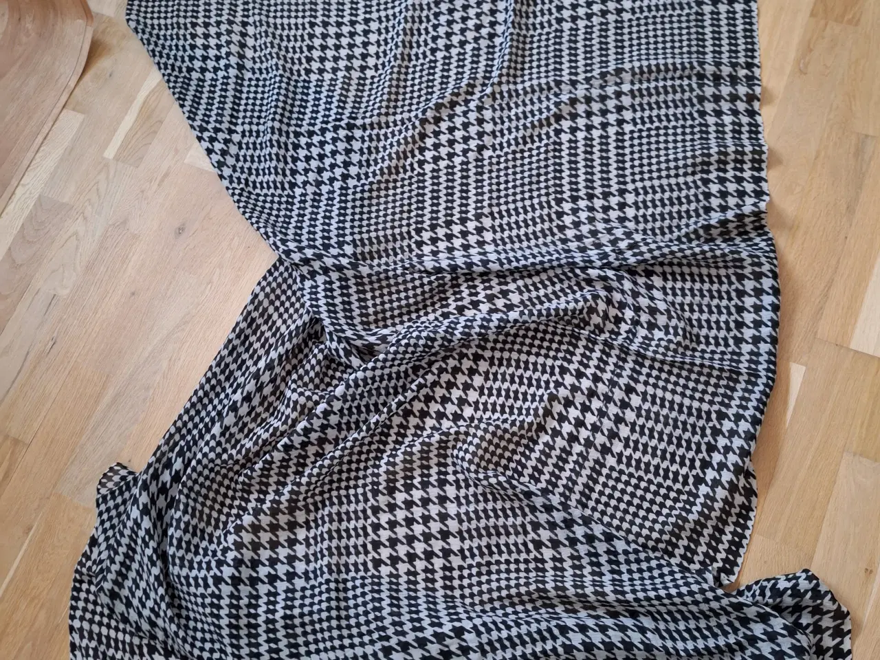 Billede 3 - Tørklæde