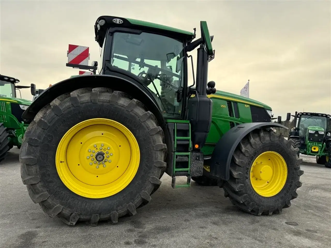 Billede 10 - John Deere 6R250 KUN 310 TIMER!