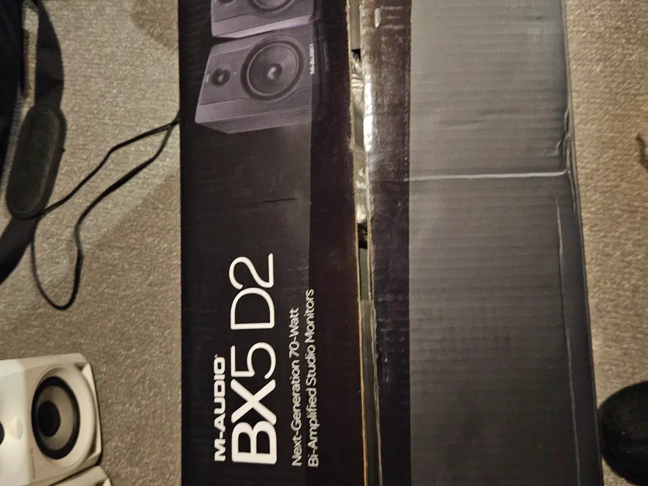 Billede 3 - BX5 D2-monitorerne viderefører bestsellernes arv