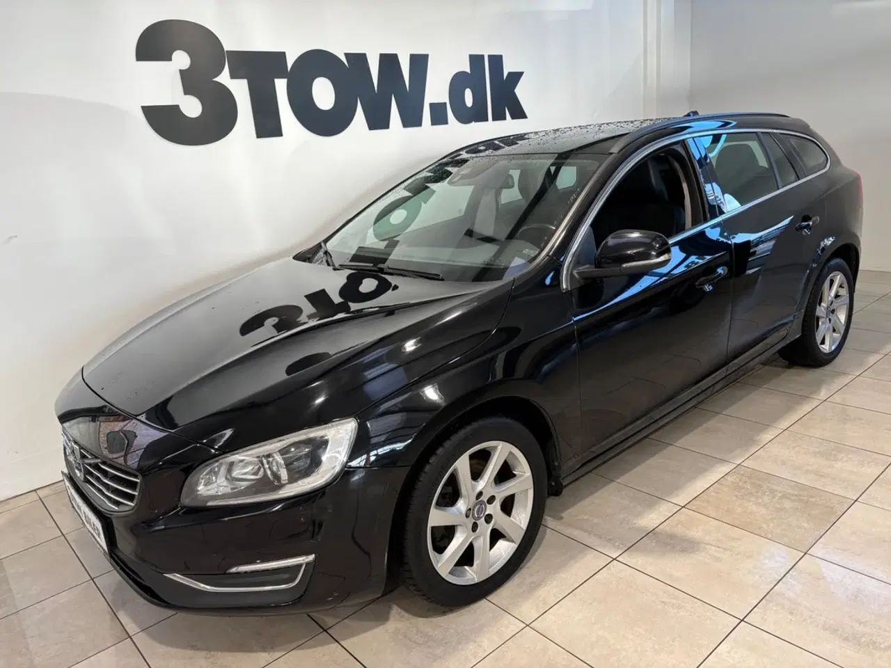 Billede 1 - Volvo V60 190HK Med aftageligt træk