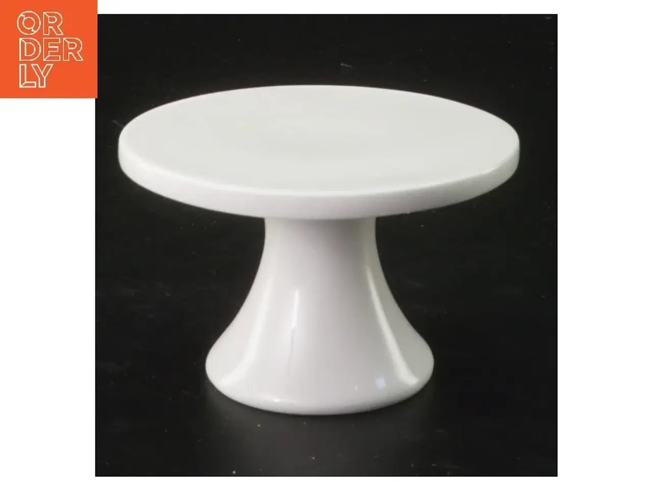 Billede 1 - Kageopsatser sæt fra Blomsterbergs (str. 4 stk 10x6,5 cm)