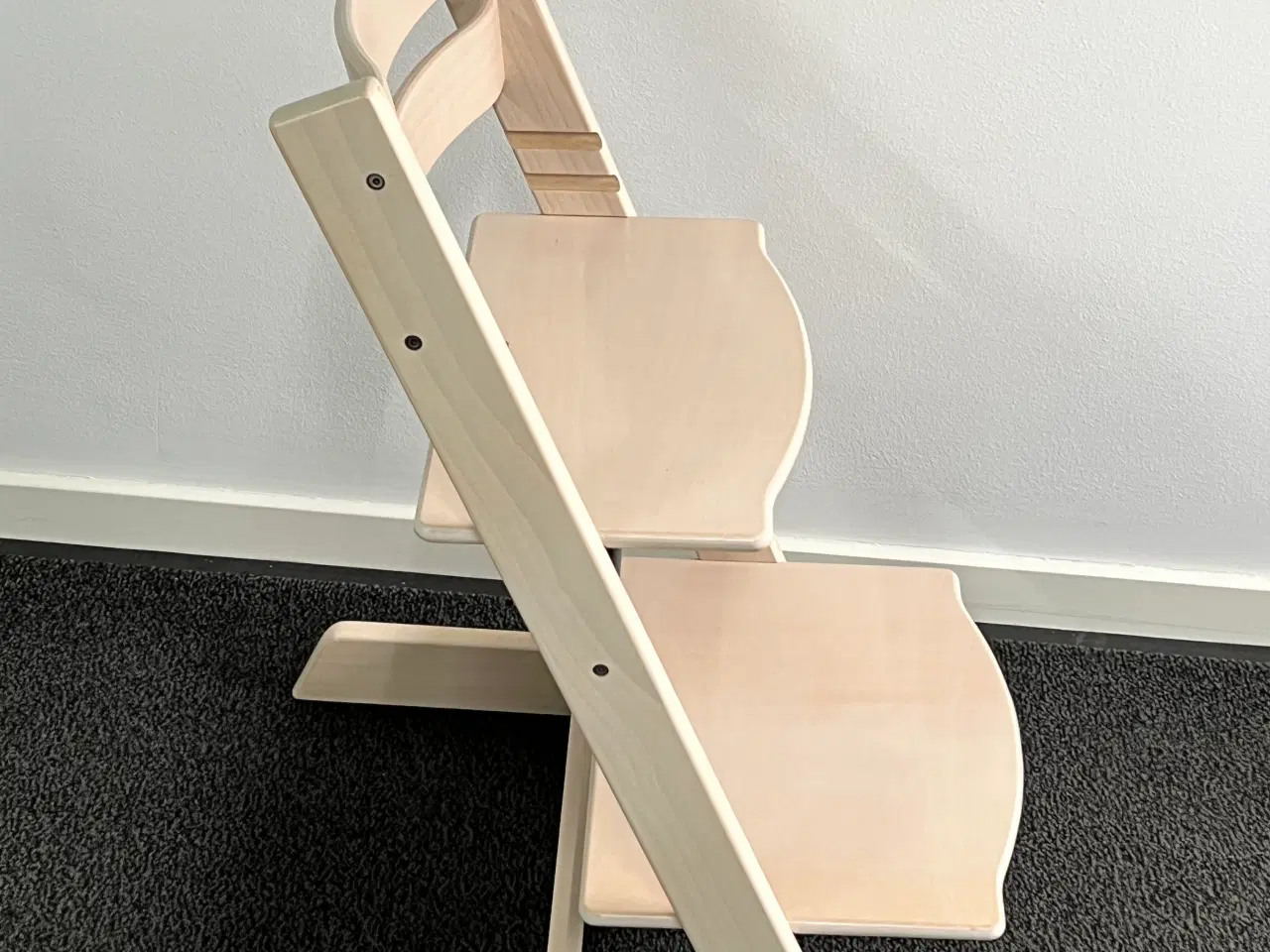 Billede 4 - Stokke    /   Trip_Trap højstol m udstyr