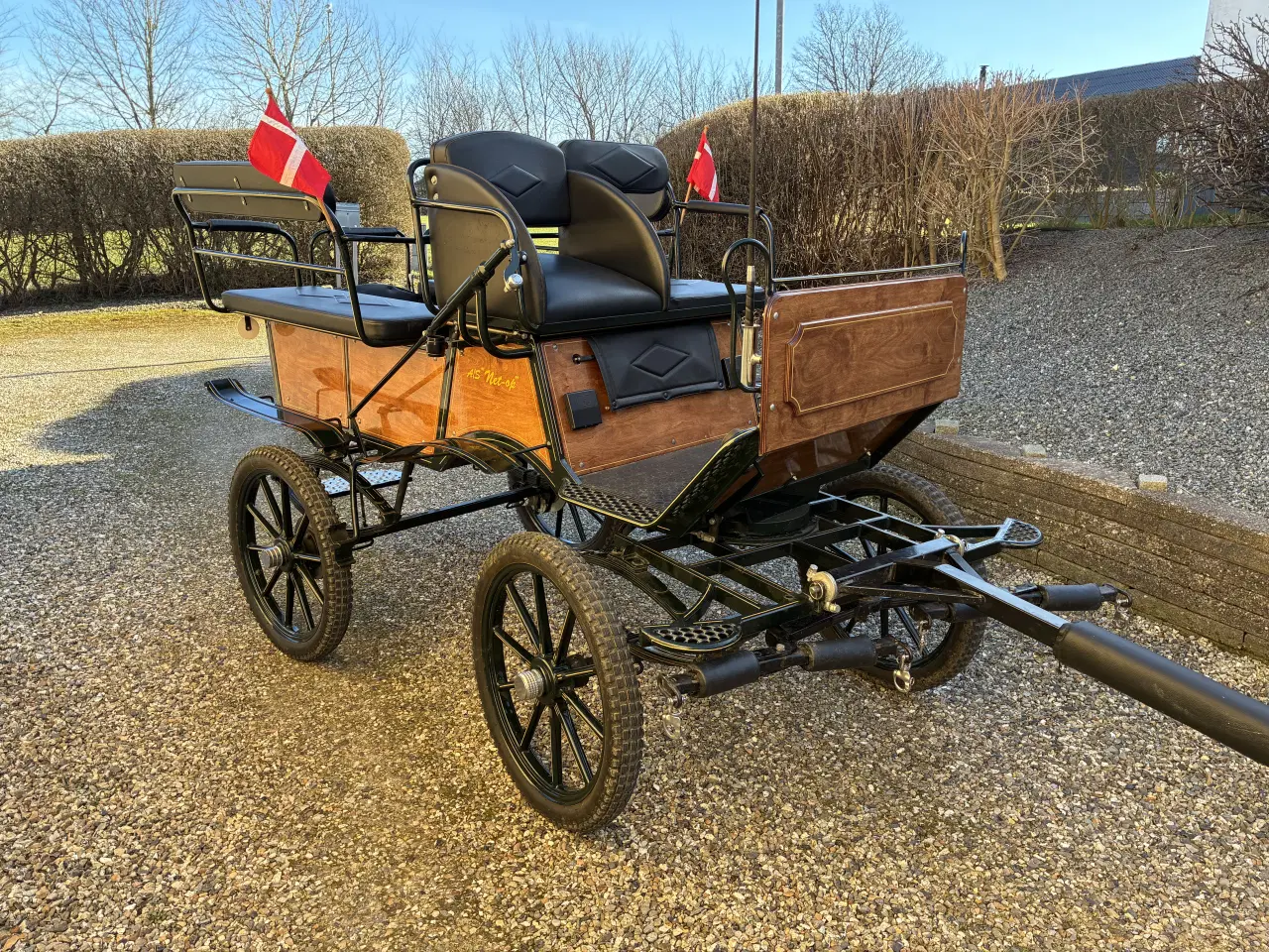 Billede 1 - Heste vogn Vagonette/ tur vogn 