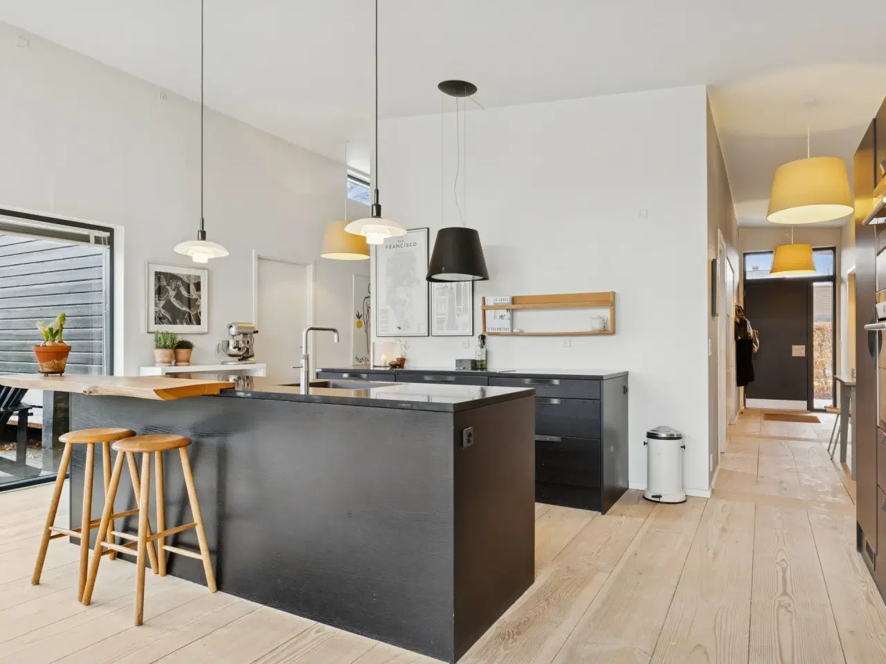 Billede 2 - Privat beliggenhed, natur og fantastisk læ - skønt