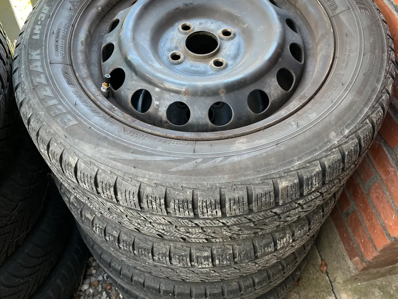 Billede 1 - Hjul med dæk