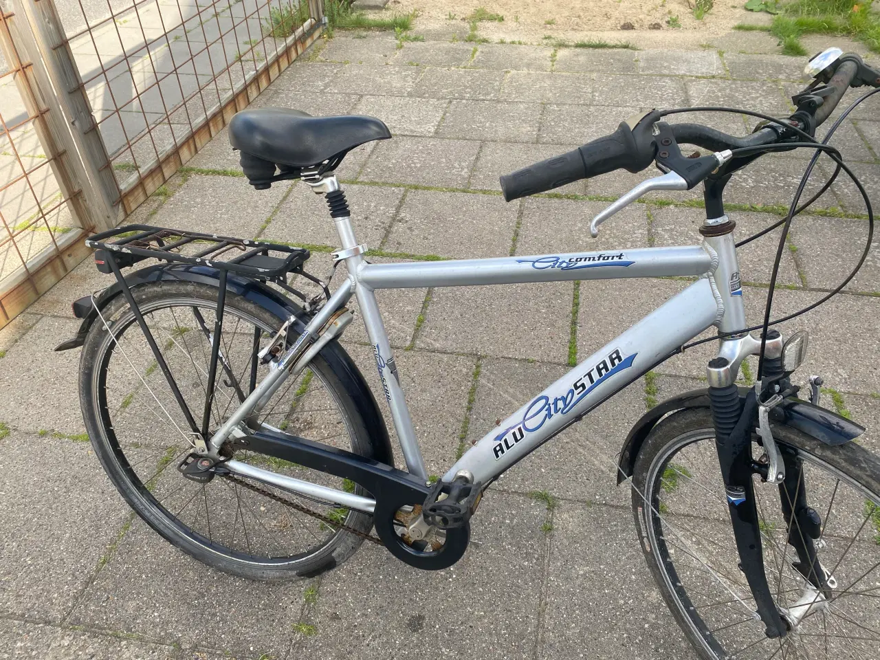 Billede 1 - Ældre herrecykel sælges