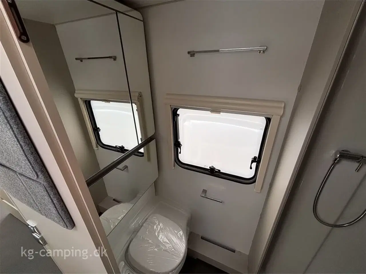 Billede 11 - 2025 - Adria Adora 573 PT Populær 2- køjers vogn.