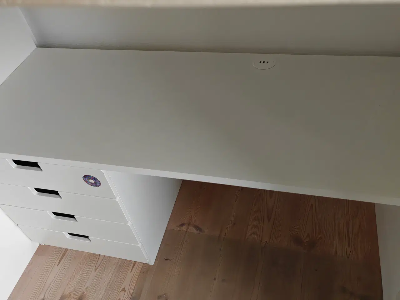 Billede 5 - SMÅSTAD højseng med 4 skuffer og skrivebord