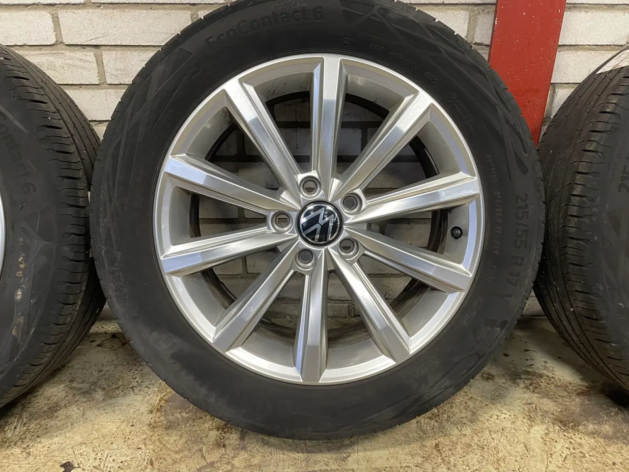 Billede 6 - 17 VW Passat 215/55r17 Ref.201 sommer