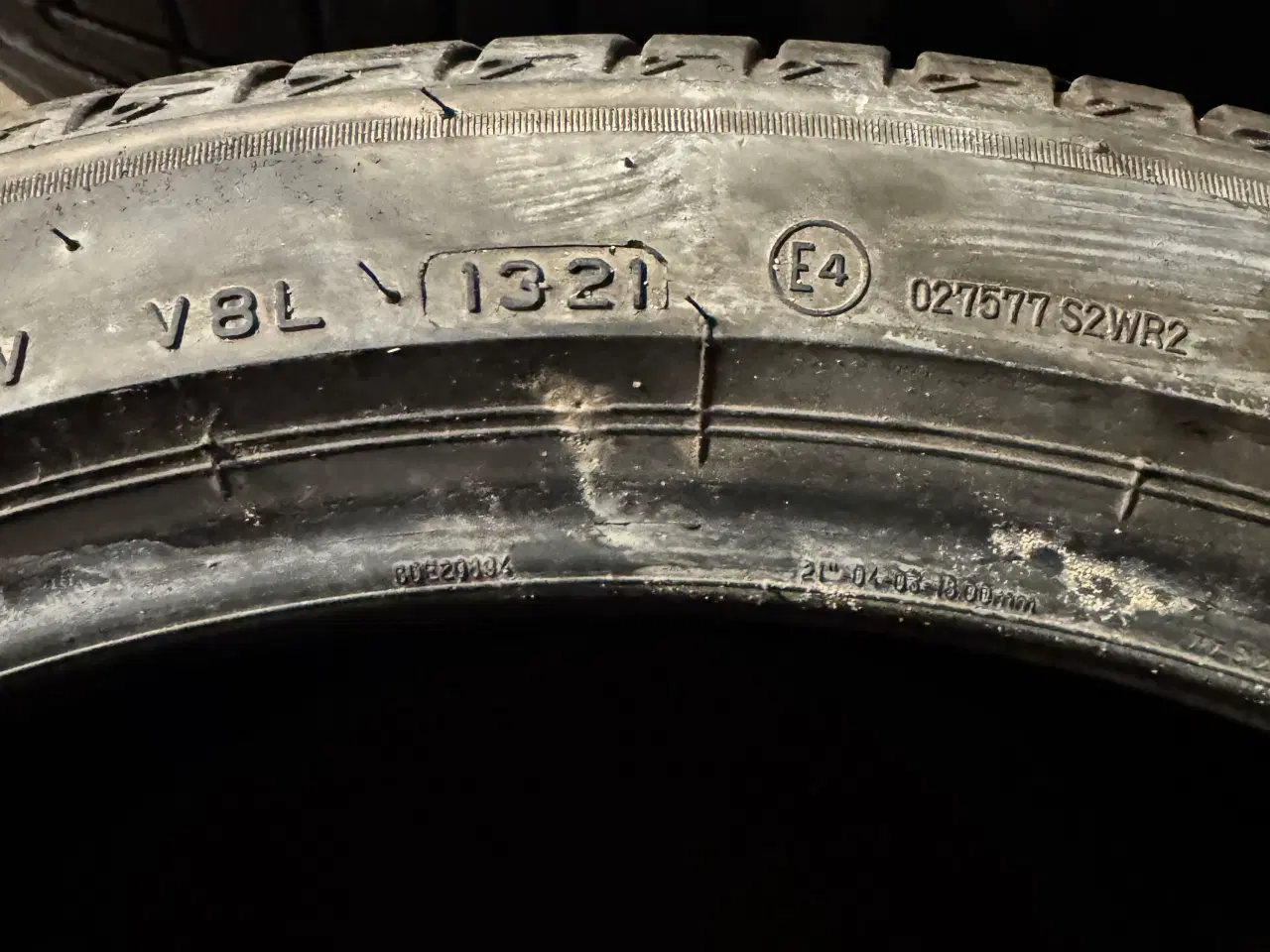 Billede 2 - Bridgestone 295/35-21