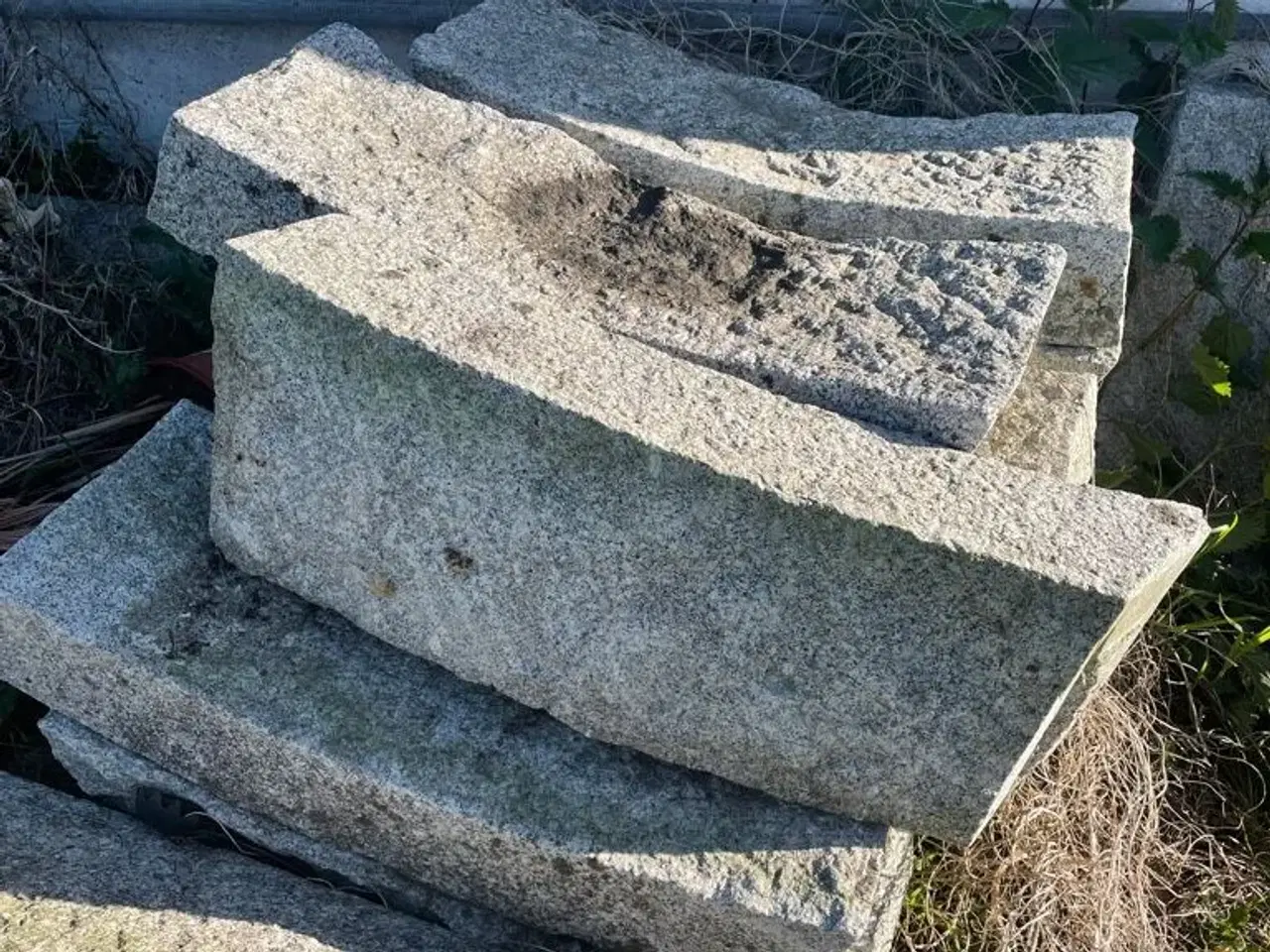 Billede 3 - Buede granit kantsten