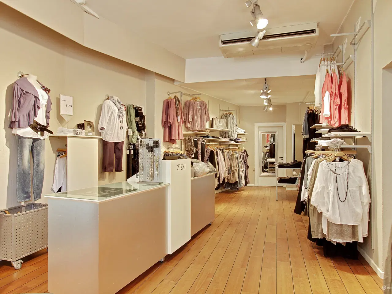 Billede 2 - Butik i gågaden ved Springvandspladsen