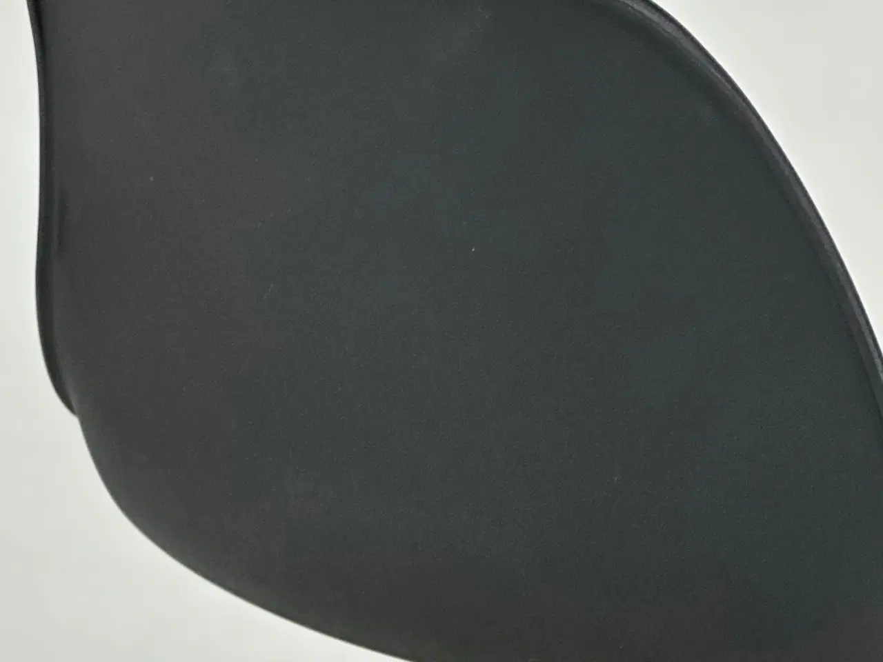 Billede 9 - Kokoon Design ANAU Barstol – Sort SH 74 cm