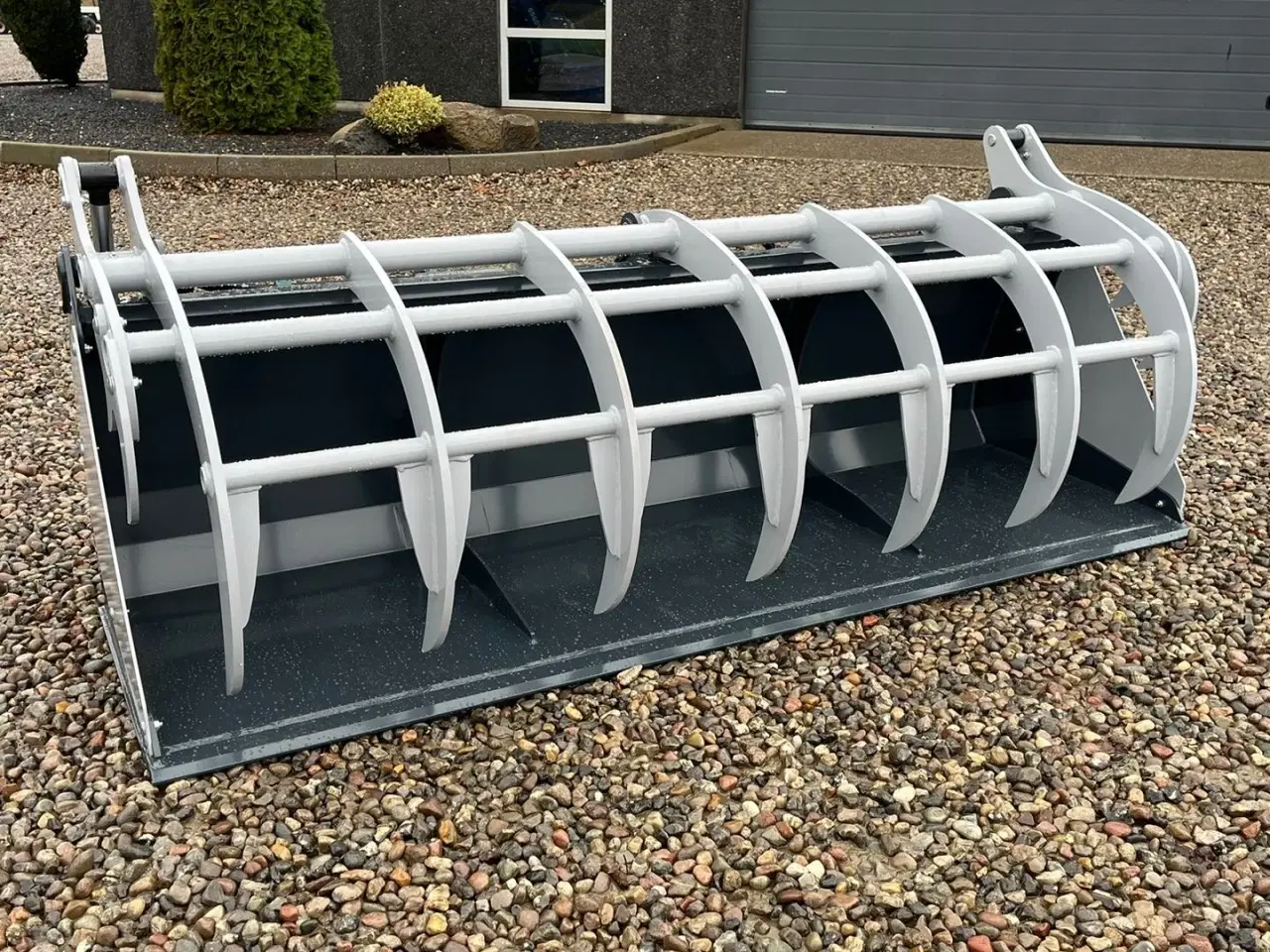 Billede 10 - Limas MultiMax 2,4M Skårne Tænder   Euro beslag