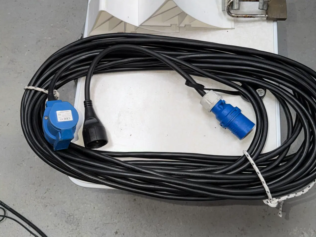 Billede 17 - Touring med hævetag -toilet