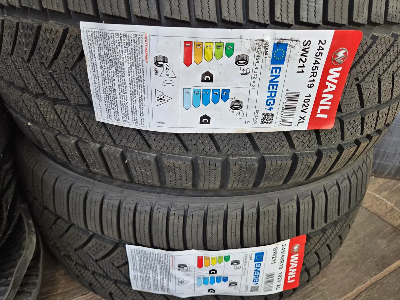 Billede 2 - 2 stk 245/45R19 Vinterdæk