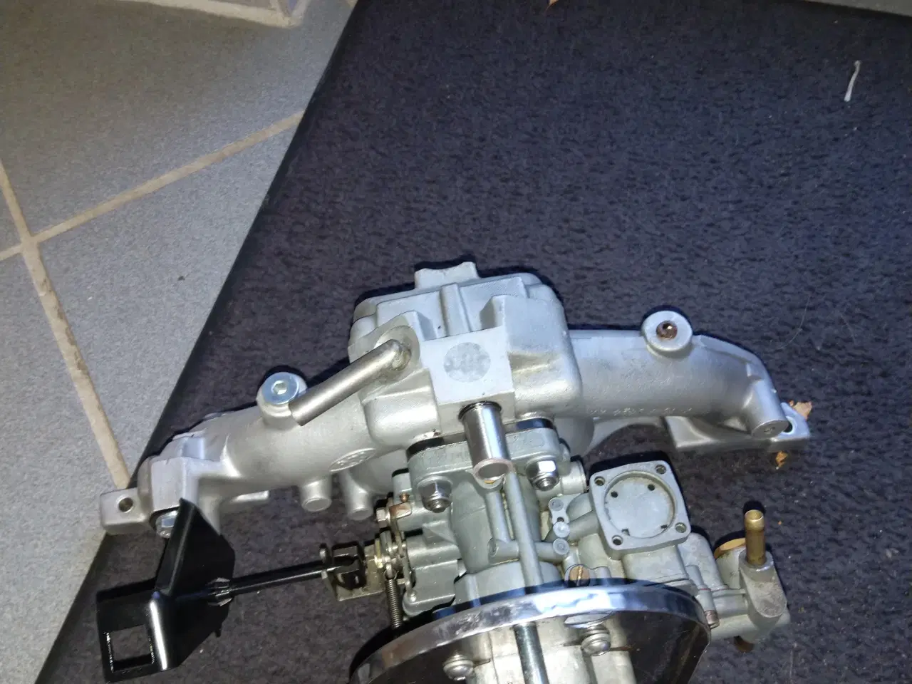 Billede 3 - Ford 2.0 Manifold med Weber karburator 