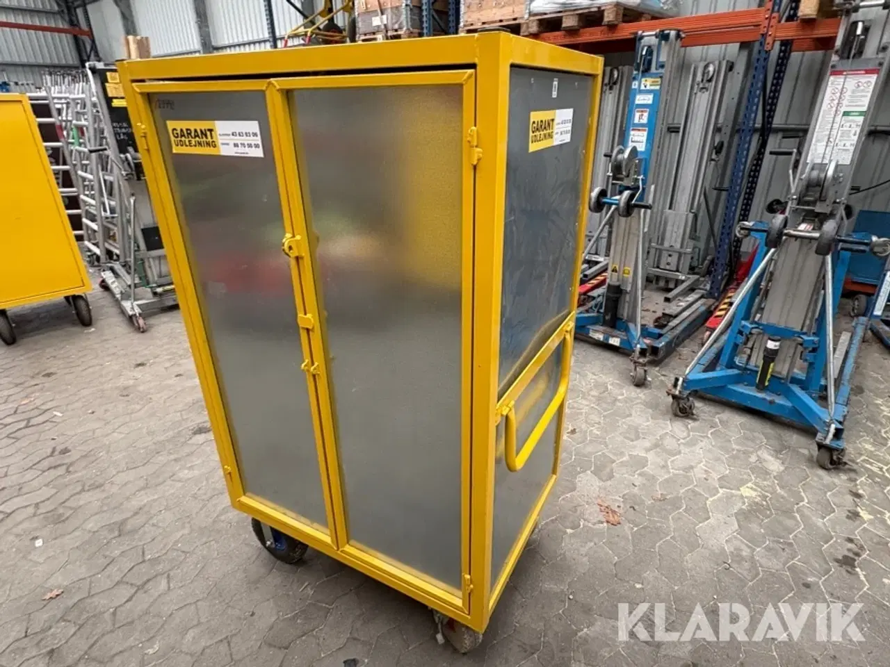 Billede 3 - Plukkeskab på hjul