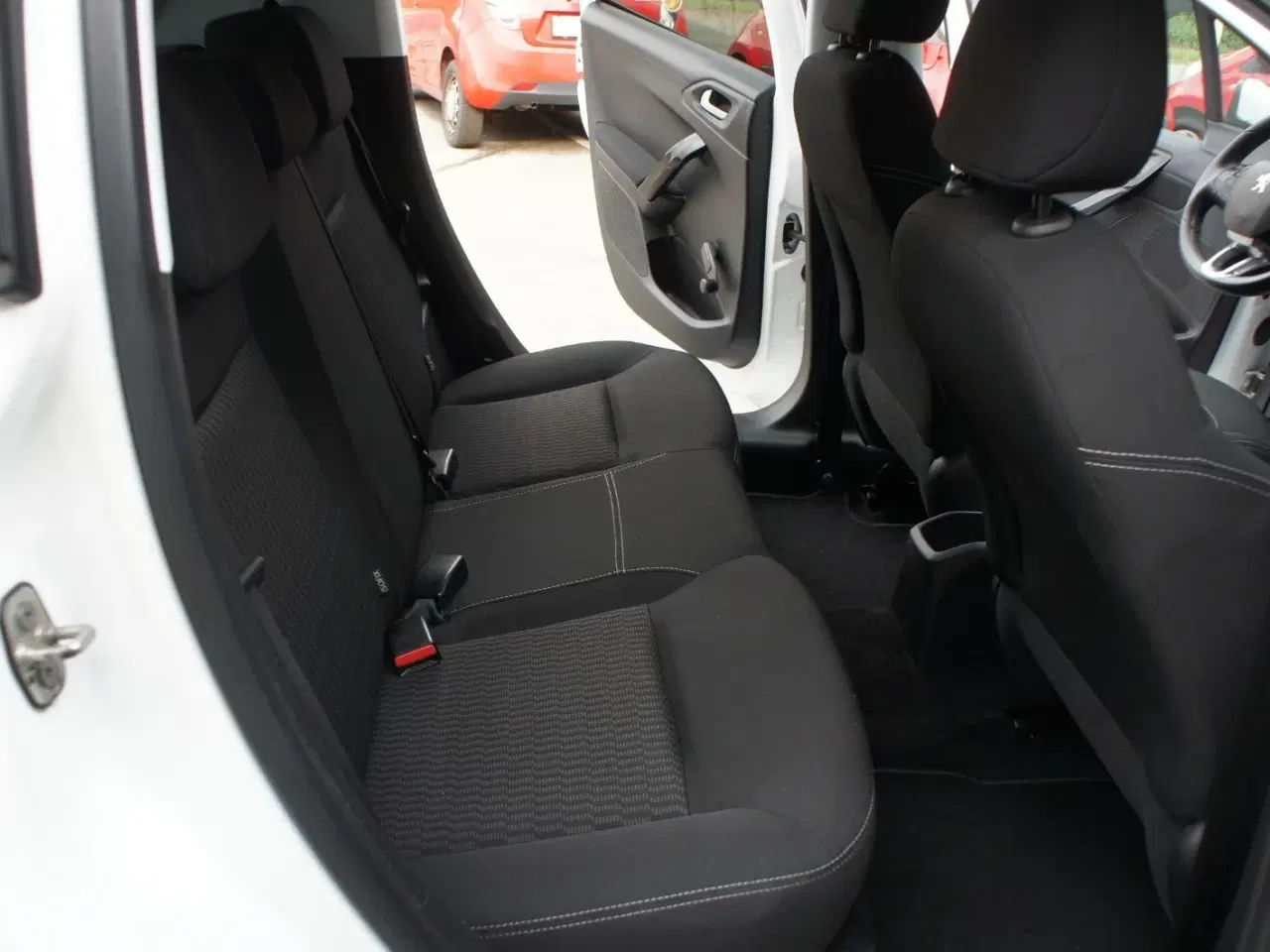 Billede 15 - Peugeot 208 1,6 BlueHDi 75 Active