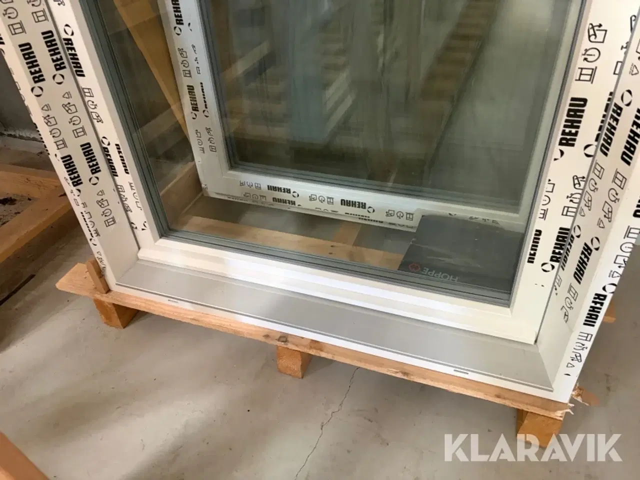 Billede 4 - Vinduer - 2 styk - plast