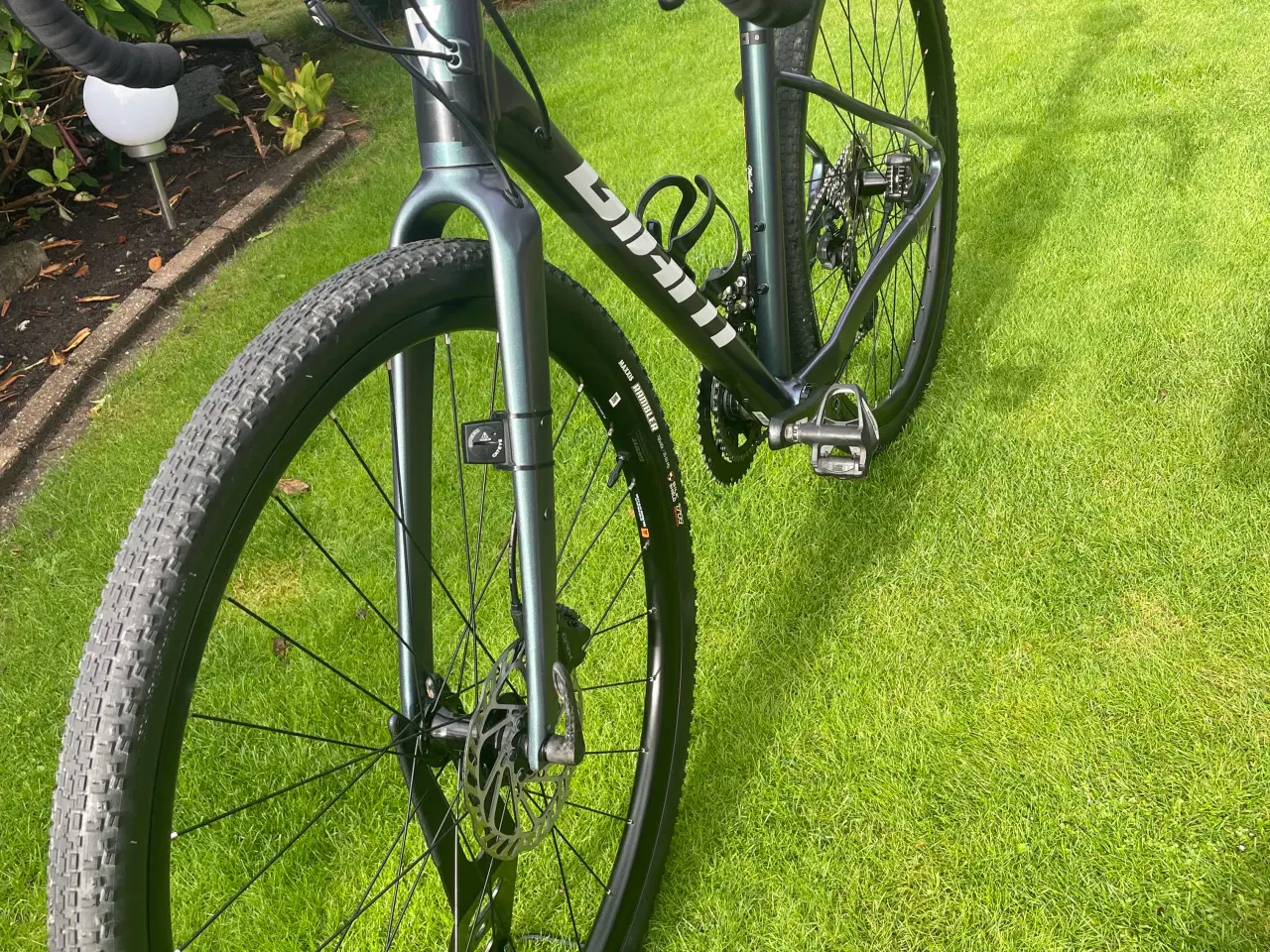 Billede 4 - Giant revolt 0