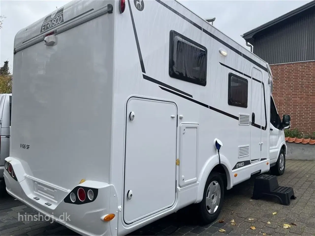 Billede 15 - 2025 - Hymer Etrusco V 6.6 SF   Lækker Autocamper som kun er 214 cm bred fra Hinshøj Caravan.