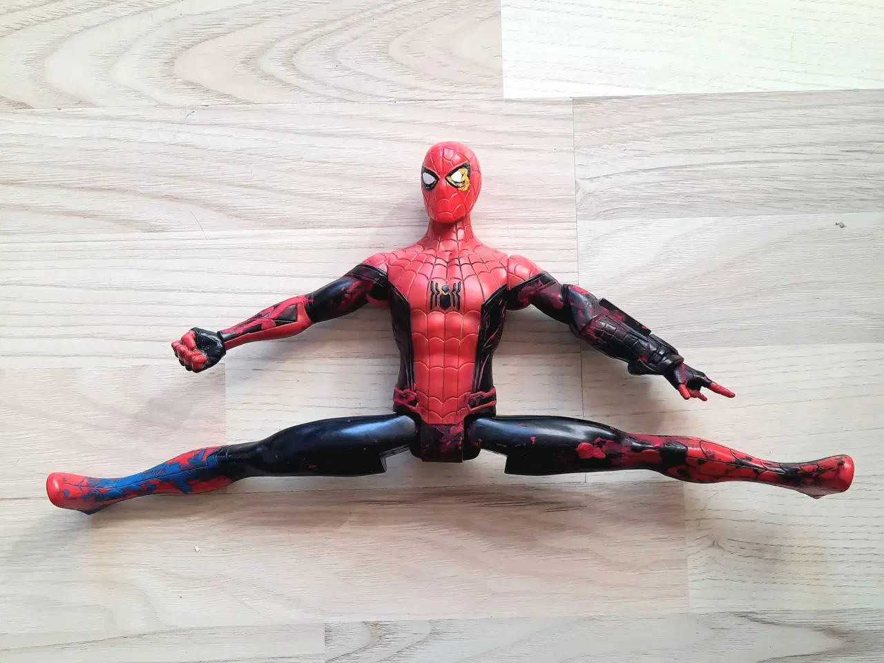 Billede 3 - Spiderman figur