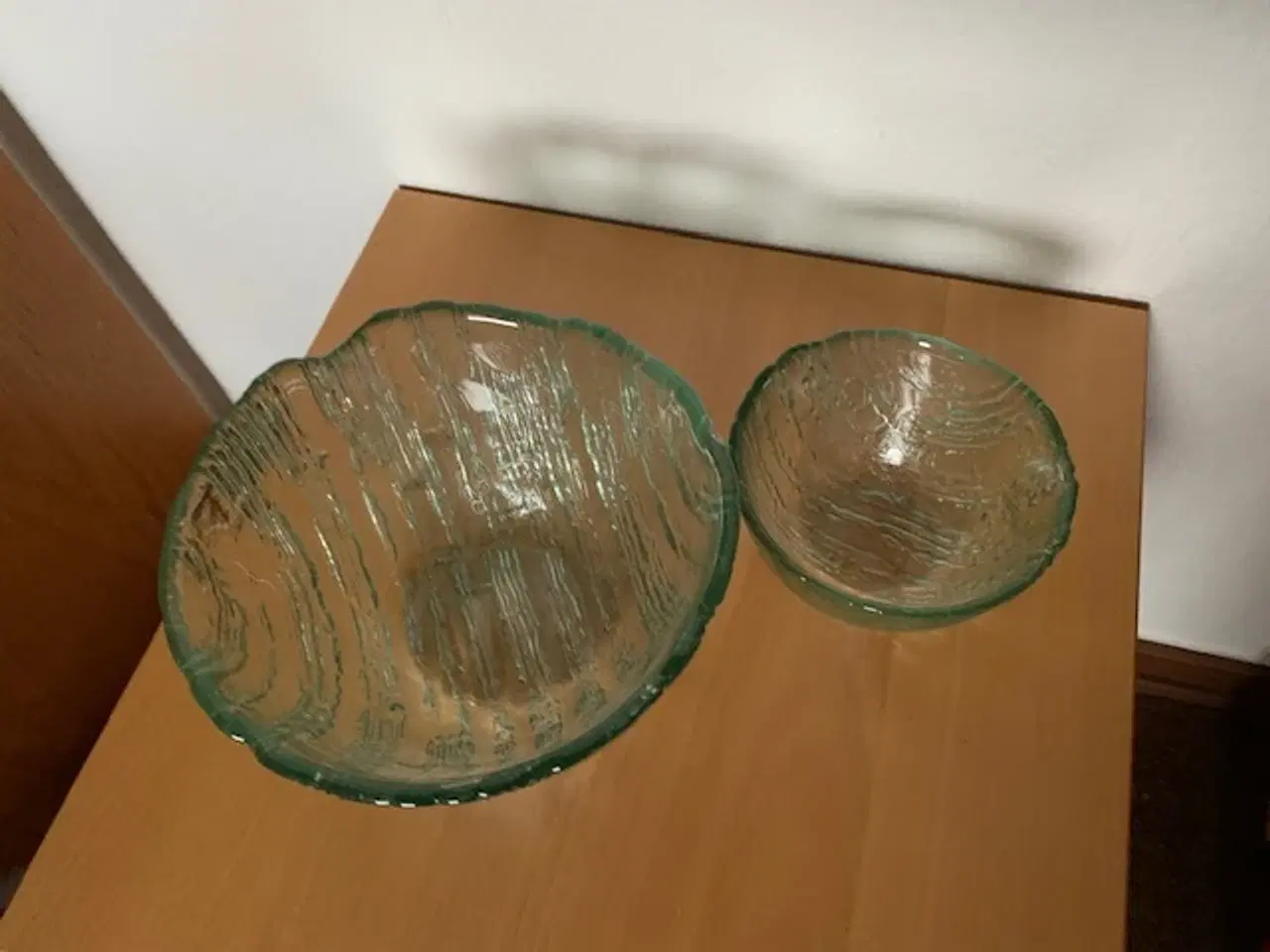 Billede 3 - Kraftige glasskåle med ujævn yderside / struktur