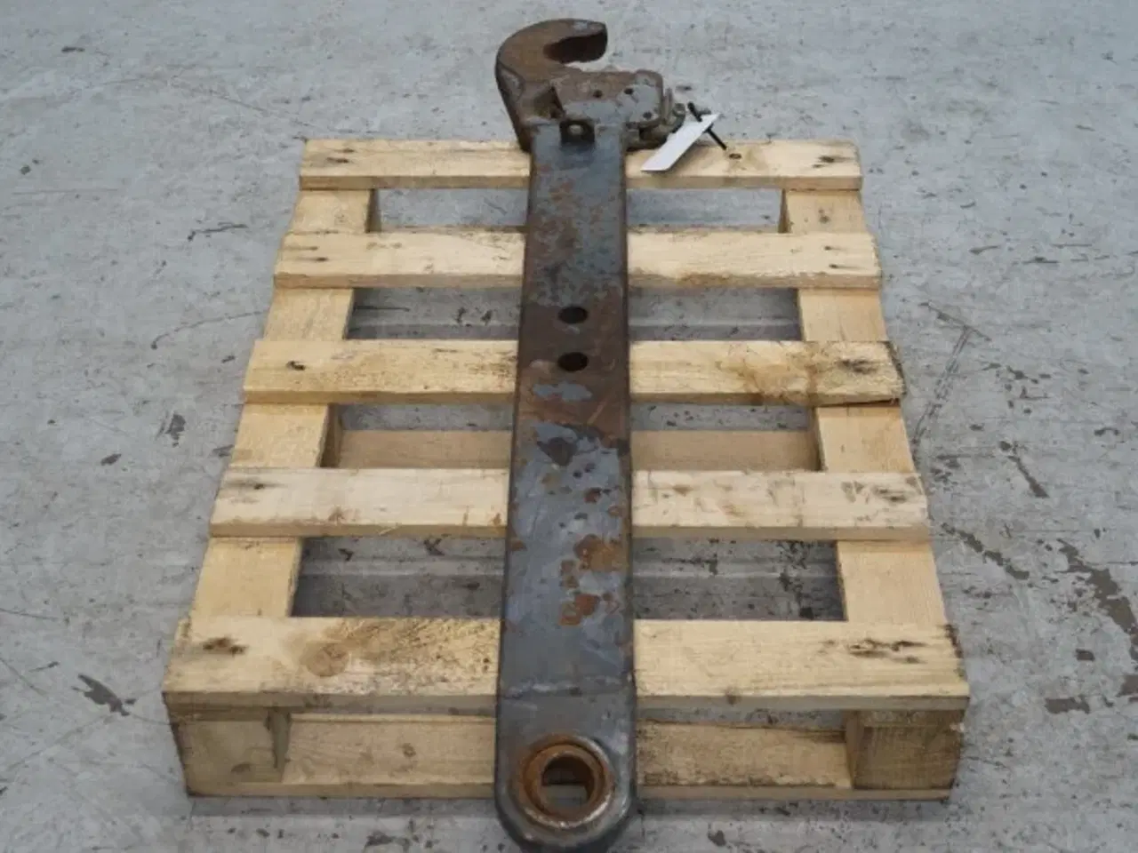 Billede 4 - New Holland TM 165 L.H. Liftarm 47125912