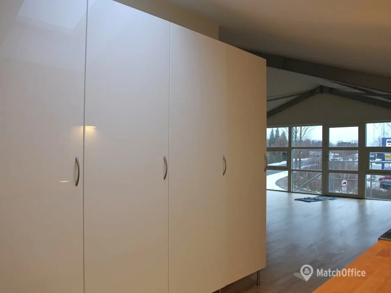 Billede 6 - Meget pænt loft kontorlokale