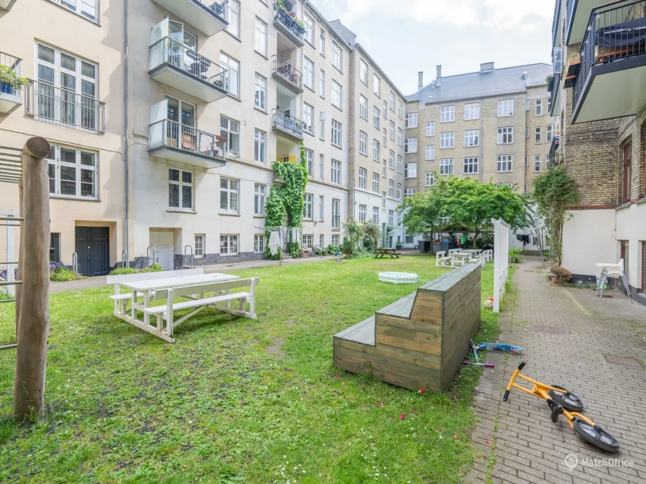 Billede 14 - SÆLGES: Høj. lys erhvervsejerlejlighed midt mellem Nørrebro og Frederiksberg