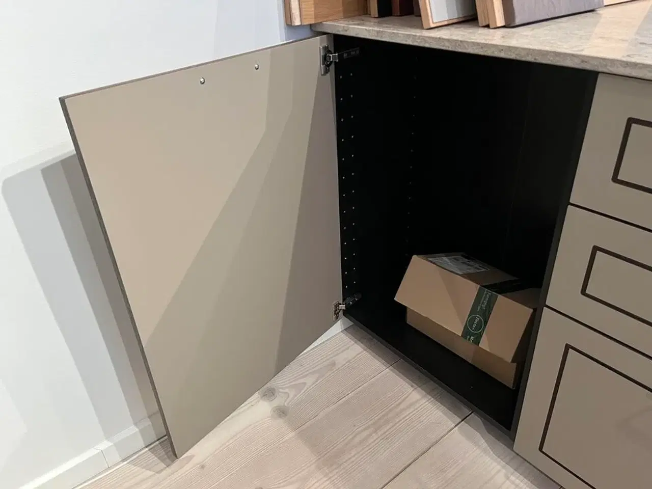 Billede 7 - Køkken Ø FORM PLUS+ med Stenplade