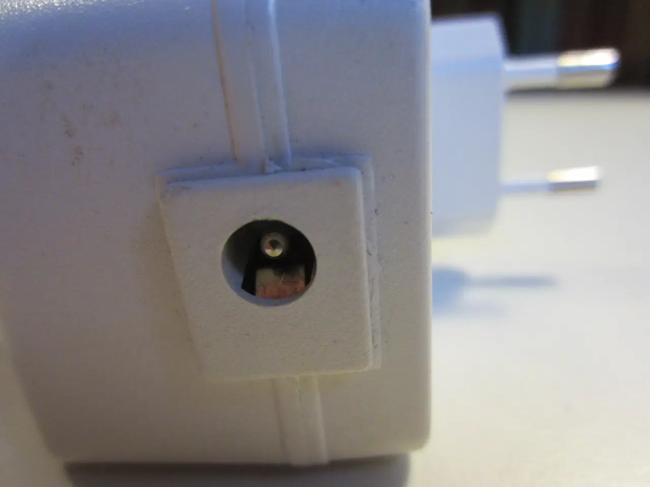 Billede 3 - Nanfang NFD-240010-IP20 AC/DC Adapter 24V= 100mA