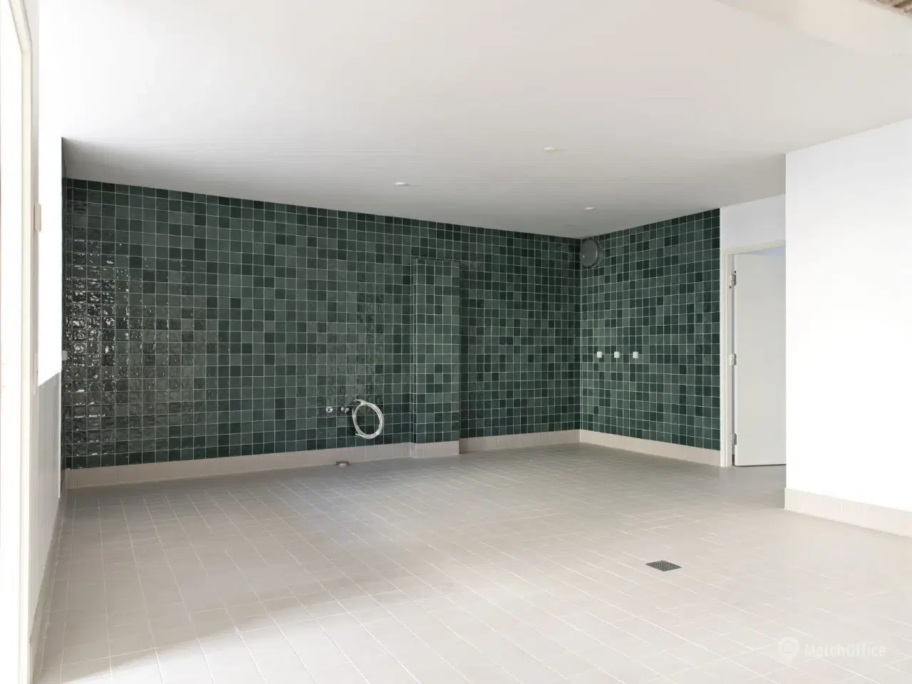 Billede 16 - 325 m² nyrenoveret erhvervslejemål i København S